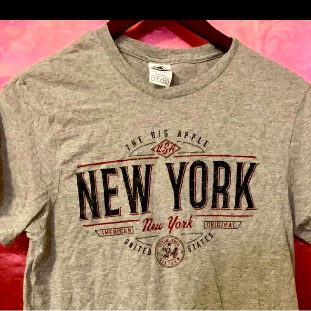 "New York" T-shirt/ Size S